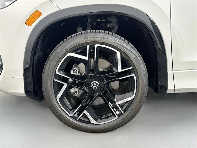 2026 Volkswagen Tiguan SEL R-Line Turbo