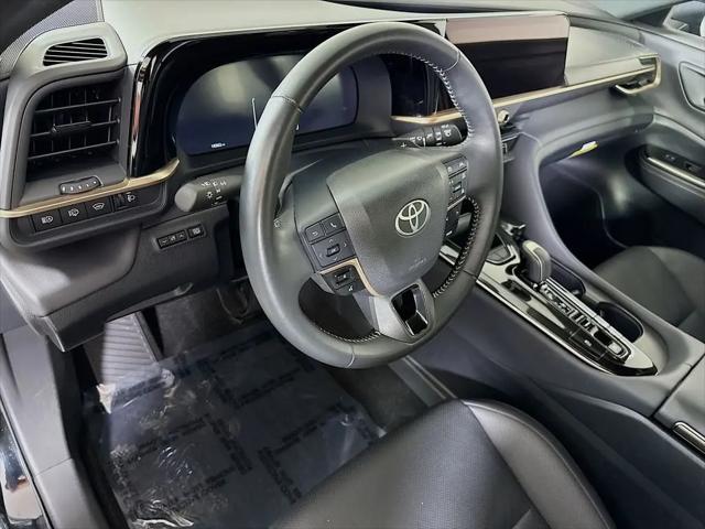 2025 Toyota Crown Signia XLE