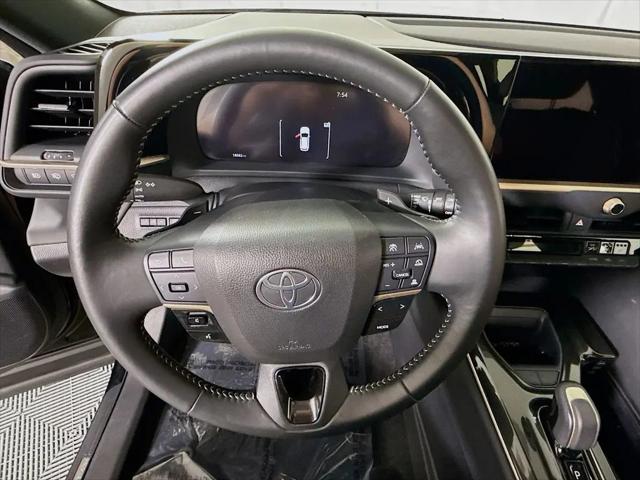 2025 Toyota Crown Signia XLE