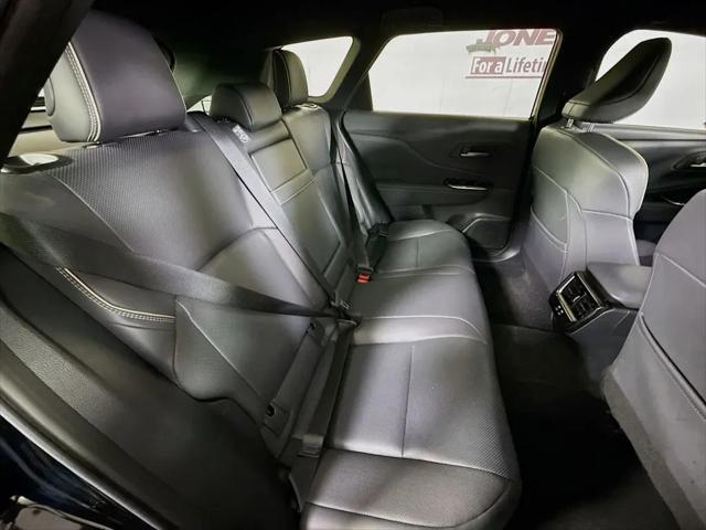 2025 Toyota Crown Signia XLE