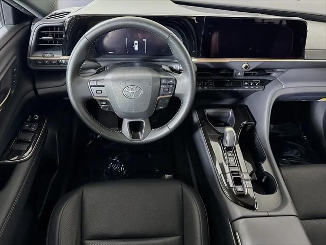 2025 Toyota Crown Signia XLE