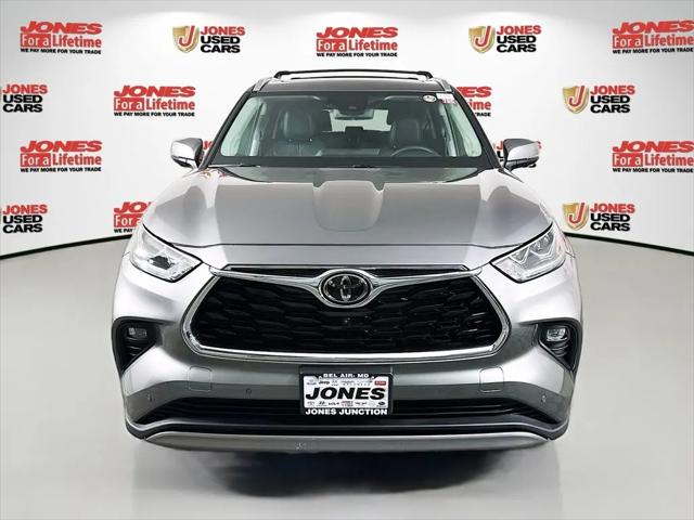 2026 Toyota Highlander Hybrid Platinum