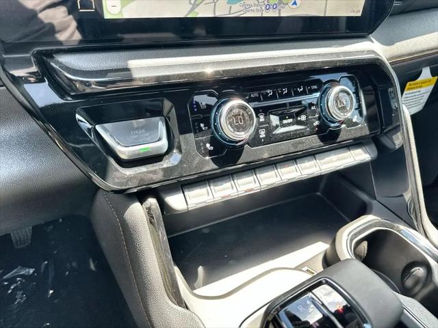 2026 GMC Sierra 1500 Crew Cab, Short Bed, AT4, 4WD