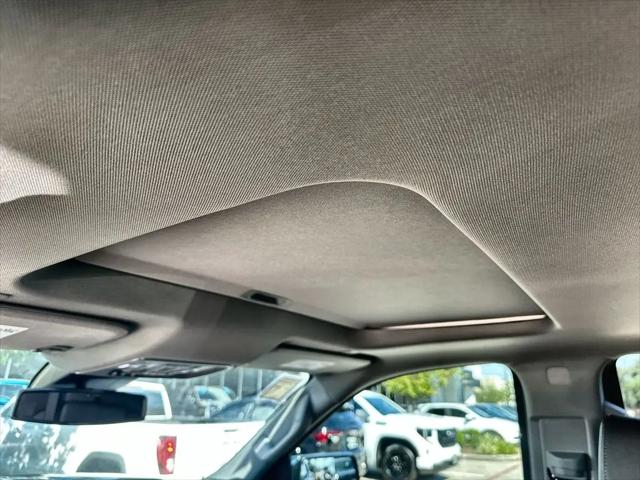2026 GMC Sierra 1500 Crew Cab, Short Bed, SLT, 4WD