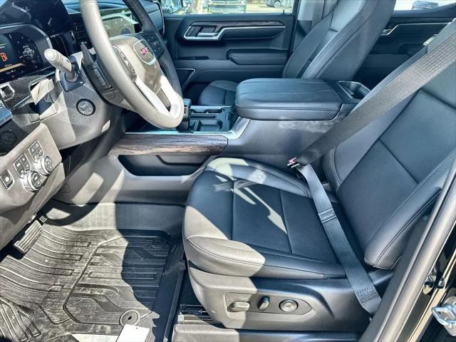2026 GMC Sierra 1500 Crew Cab, Short Bed, SLT, 4WD