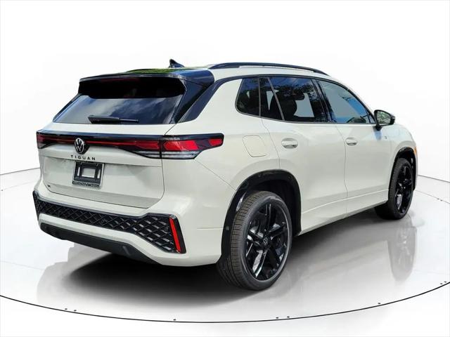 2026 Volkswagen Tiguan SE R-Line Black
