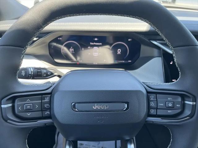 2026 Jeep Cherokee Laredo 4x4