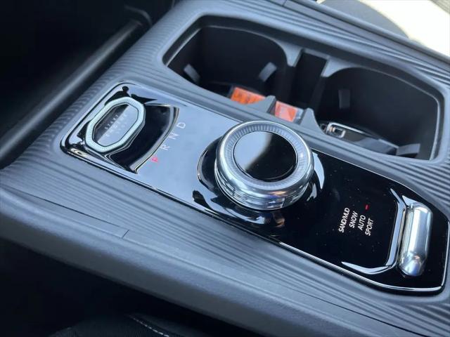 2026 Jeep Cherokee Laredo 4x4