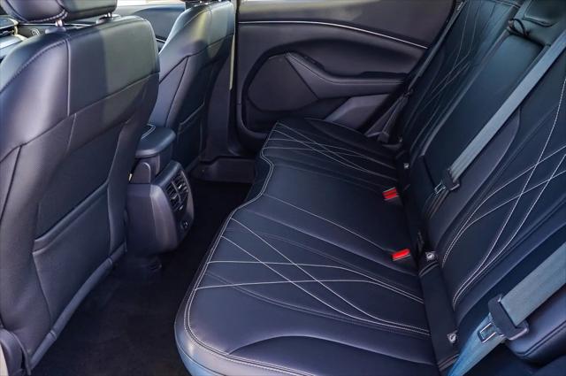 2022 Ford Mustang Mach-E California Route 1