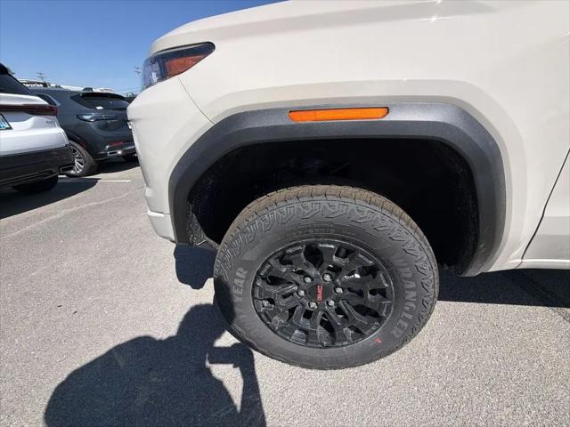 2026 GMC Canyon Elevation, 4WD