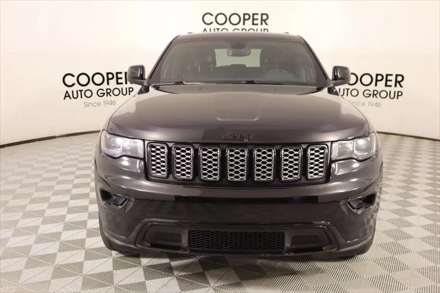 2022 Jeep Grand Cherokee Laredo X 4x4