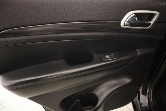 2022 Jeep Grand Cherokee Laredo X 4x4