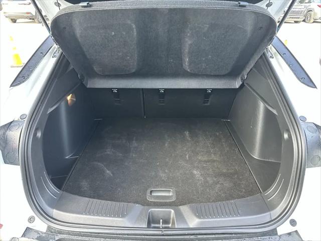 2025 Buick NV Preferred FWD