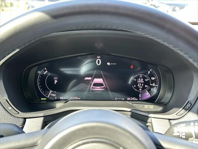 2024 Mazda X-90 Premium