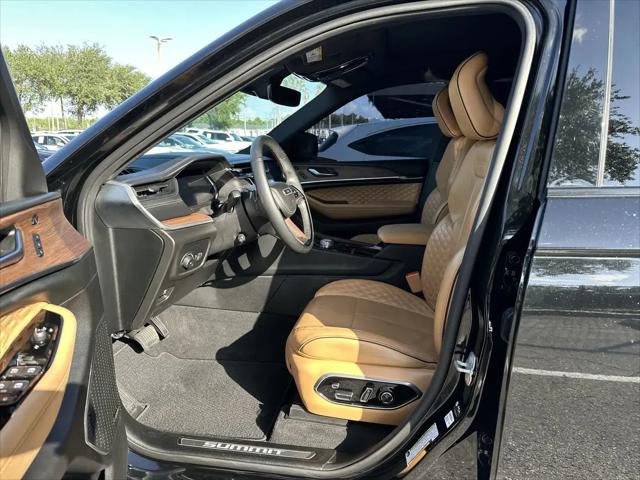 2022 Jeep Grand Cherokee Summit 4x4