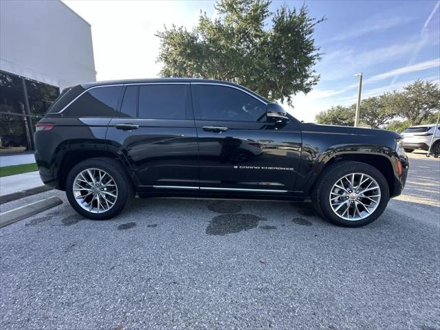 2022 Jeep Grand Cherokee Summit 4x4