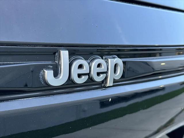 2022 Jeep Grand Cherokee Summit 4x4