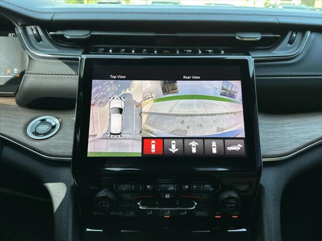 2022 Jeep Grand Cherokee Summit 4x4