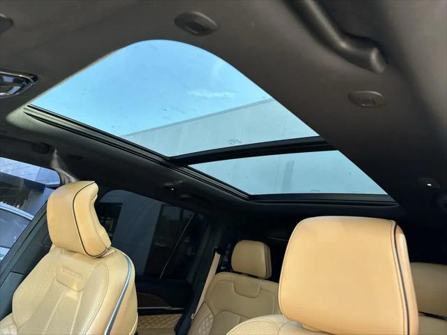 2022 Jeep Grand Cherokee Summit 4x4