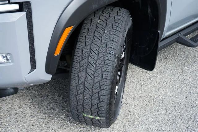 2023 Nissan Frontier Crew Cab PRO-4X 4x4