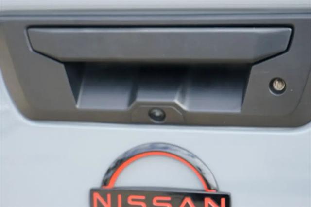 2023 Nissan Frontier Crew Cab PRO-4X 4x4