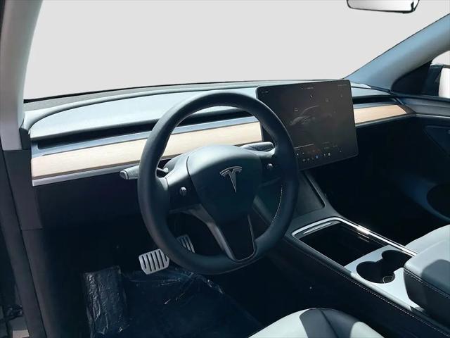 2024 Tesla Model Y Performance Dual Motor All-Wheel Drive
