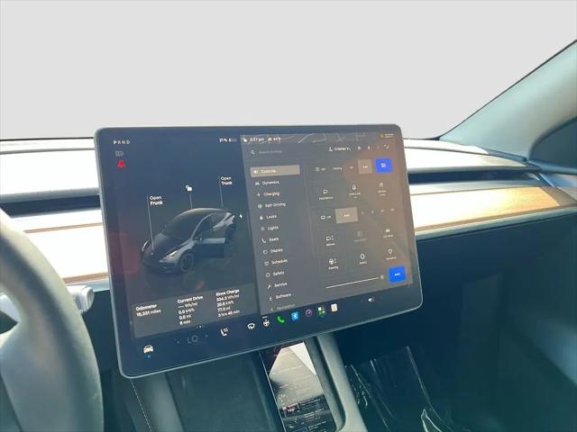 2024 Tesla Model Y Performance Dual Motor All-Wheel Drive