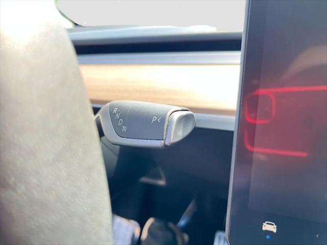 2024 Tesla Model Y Performance Dual Motor All-Wheel Drive