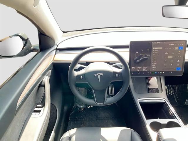 2024 Tesla Model Y Performance Dual Motor All-Wheel Drive