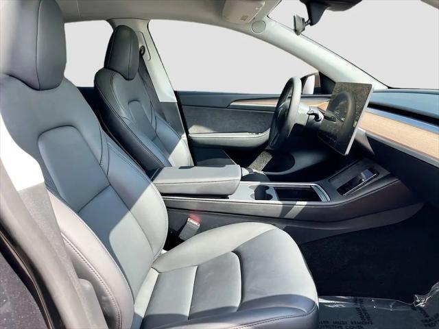 2024 Tesla Model Y Performance Dual Motor All-Wheel Drive