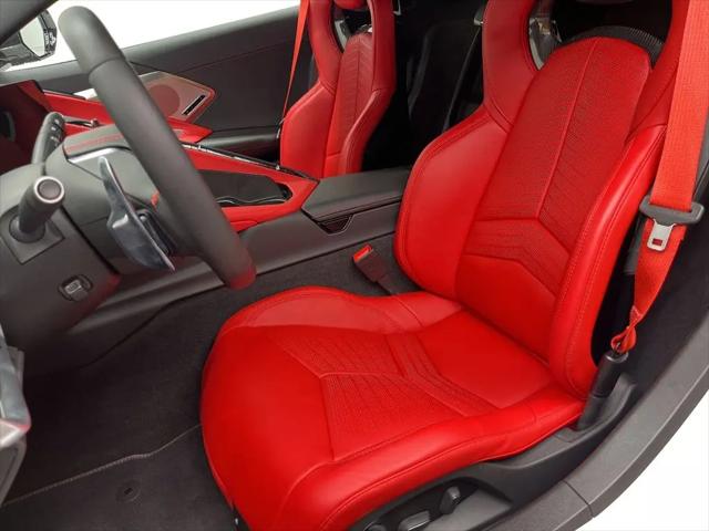 2025 Chevrolet Corvette Stingray RWD Coupe 2LT