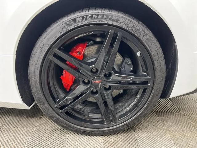 2025 Chevrolet Corvette Stingray RWD Coupe 2LT