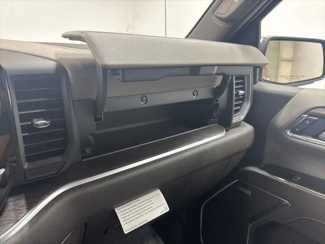 2026 GMC Sierra 1500 Crew Cab, Short Bed, SLT, 4WD
