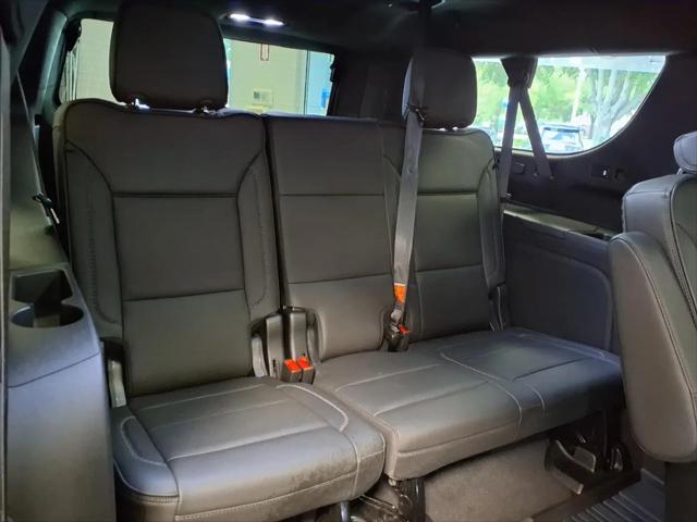 2023 GMC Yukon XL 4WD Denali