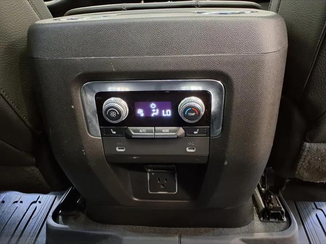 2023 GMC Yukon XL 4WD Denali