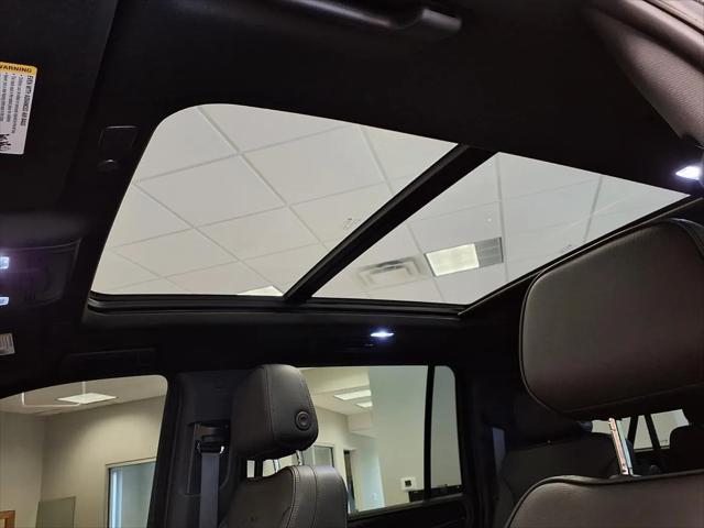 2023 GMC Yukon XL 4WD Denali