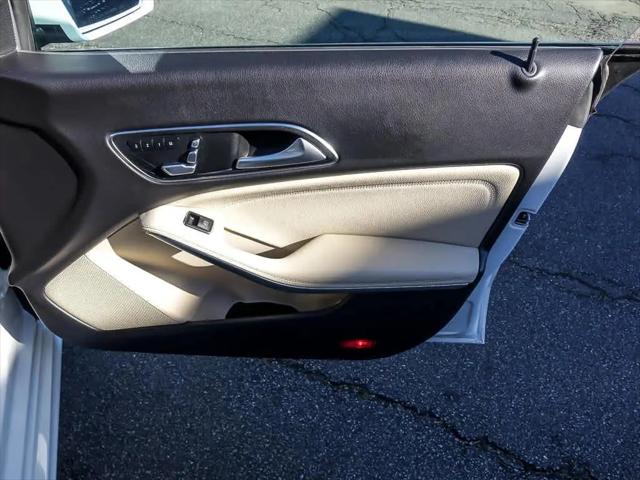 2019 Mercedes-Benz CLA 4MATIC