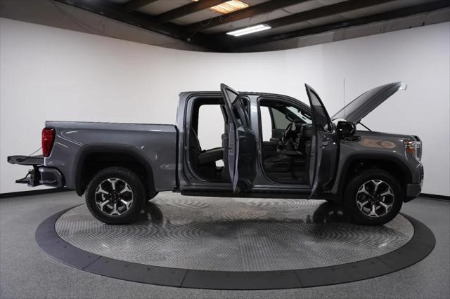 2022 GMC Sierra 1500 Limited 4WD Crew Cab Short Box AT4