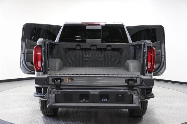 2022 GMC Sierra 1500 Limited 4WD Crew Cab Short Box AT4