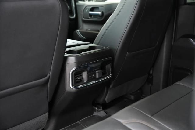 2022 GMC Sierra 1500 Limited 4WD Crew Cab Short Box AT4