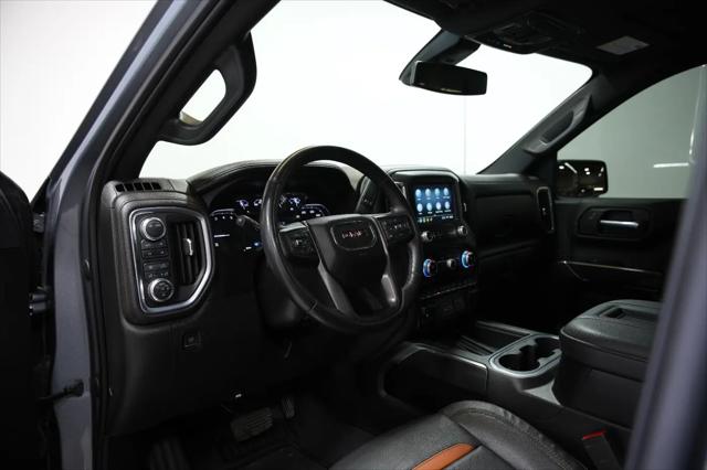 2022 GMC Sierra 1500 Limited 4WD Crew Cab Short Box AT4