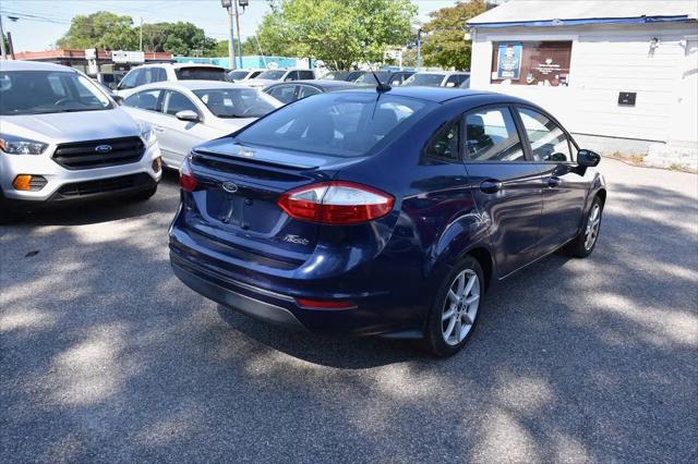 2016 Ford Fiesta SE