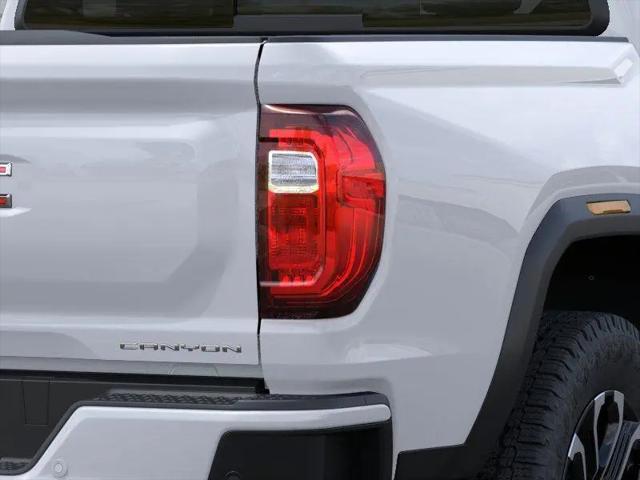 2026 GMC Canyon Denali, 4WD