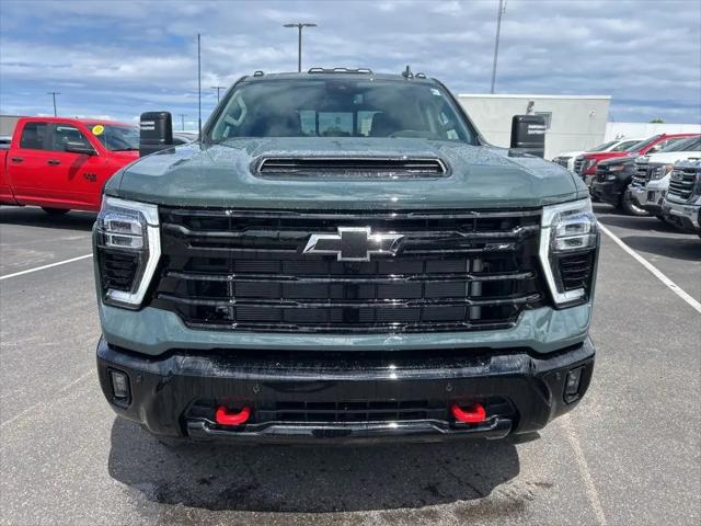 2026 Chevrolet Silverado 2500HD Crew Cab, Standard Bed, LT, 4WD