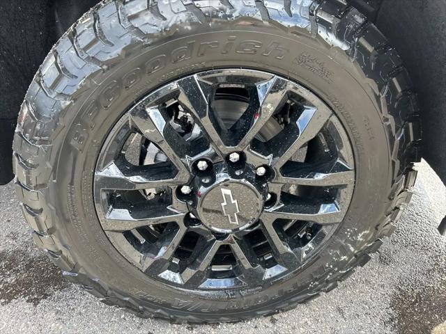2026 Chevrolet Silverado 2500HD Crew Cab, Standard Bed, LT, 4WD