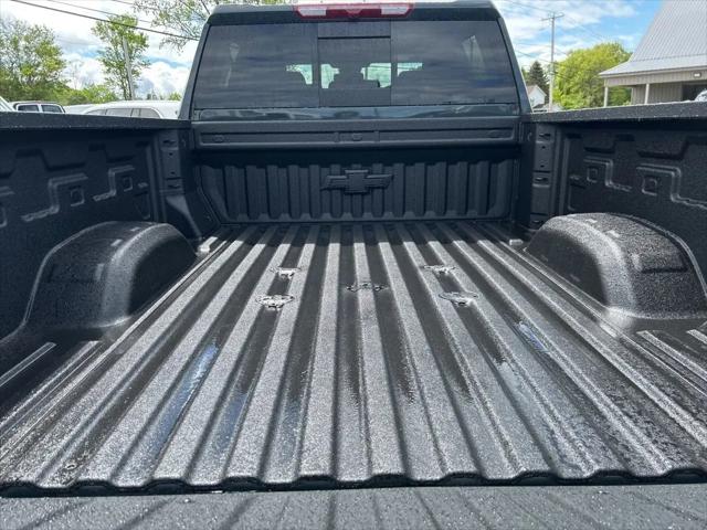 2026 Chevrolet Silverado 2500HD Crew Cab, Standard Bed, LT, 4WD