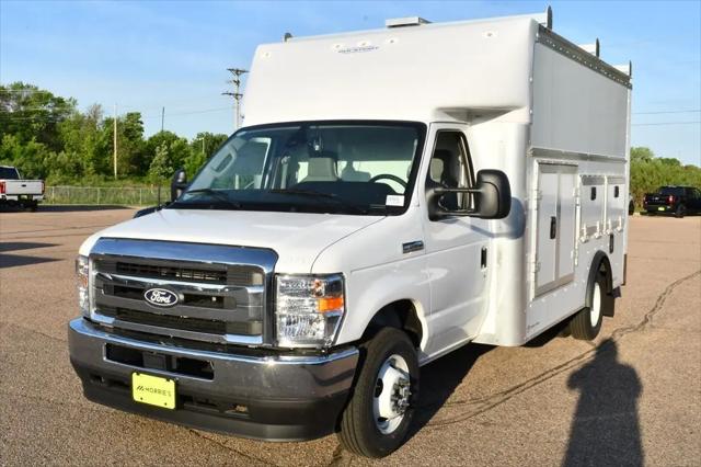 2027 Ford E-Series Cutaway E-350