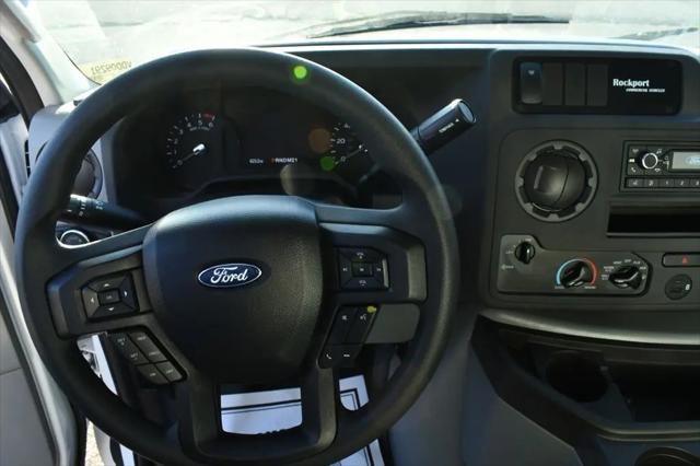 2027 Ford E-Series Cutaway E-350