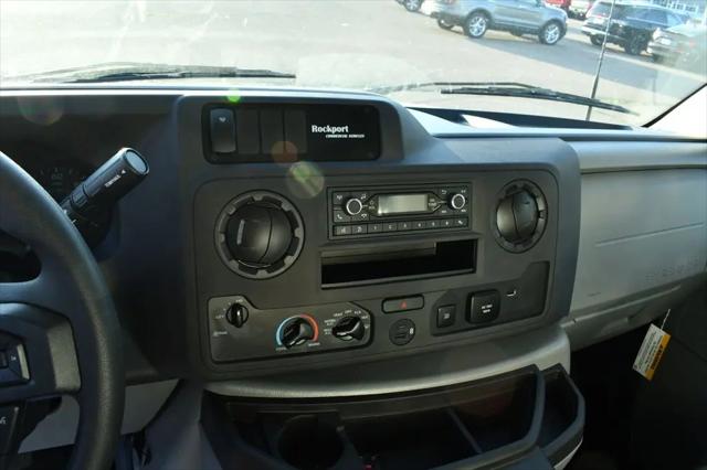 2027 Ford E-Series Cutaway E-350