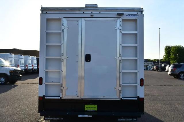 2027 Ford E-Series Cutaway E-350